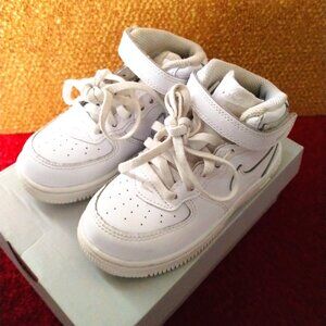👟 Preowned Nike Air Force 1 Mid White Toddler Sneakers – Size 9C | Classic